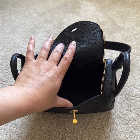 Elegant Black and Gold Mini Bag with Textured Leather - Picture 3 of 3